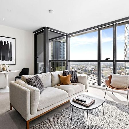 Luxuria Apartments - Fulton Lane เมลเบิร์น ภายนอก รูปภาพ