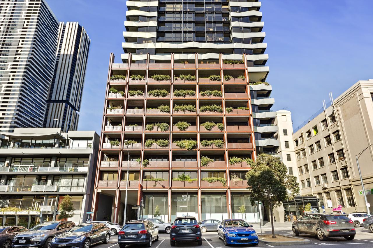 Luxuria Apartments - Fulton Lane เมลเบิร์น ภายนอก รูปภาพ
